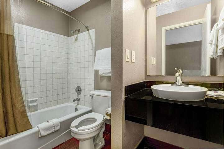 Room 2 of 53