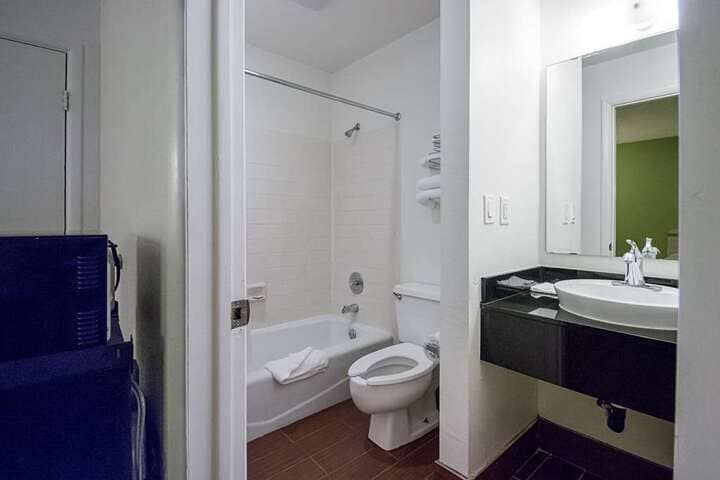 Room 41 of 53